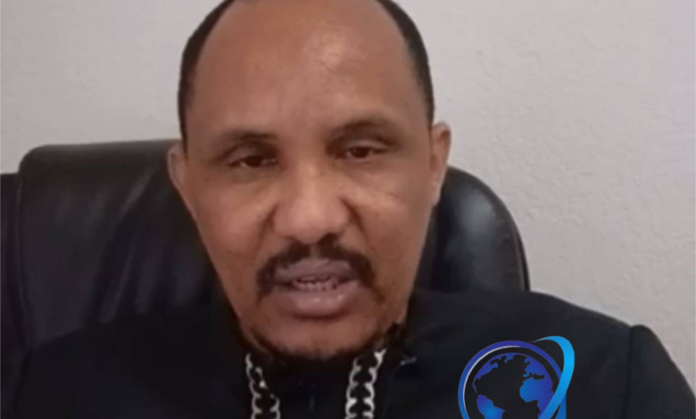 سي بابا، الأمين العام لمؤسسة المعارضة