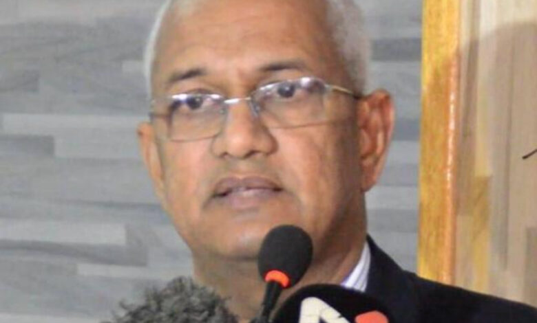 الدكتور