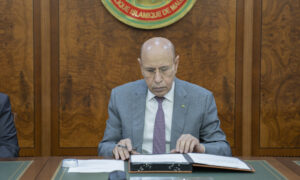 رئيس الجمهورية يشرف على تأدية أعضاء سلطة مكافحة الفساد اليمين القانونية