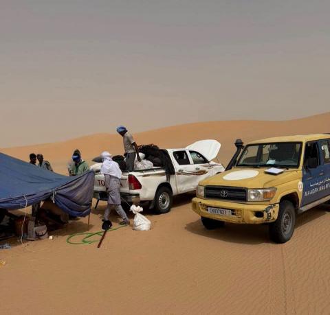 معادن موريتانيا تنقذ 6 منقبين علقوا في صحراء تيرس الزمور