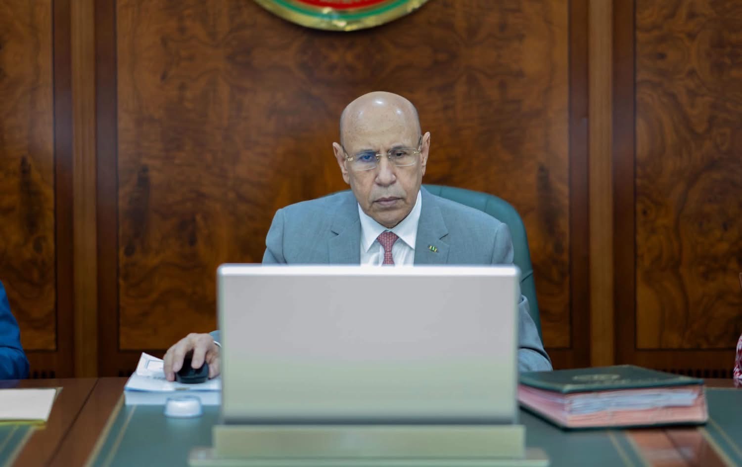 الحكومة تقر مشروع ميزانية 2027 وستة مشاريع مراسيم لتنظيم القطاع الصحي
